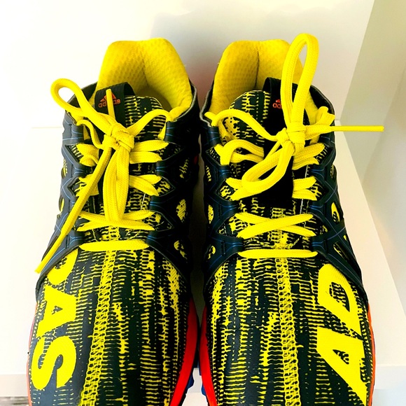 Women’s Adidas Orange Yellow and Black - Picture 3 of 5